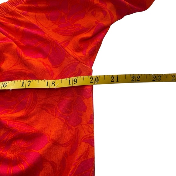 Torrid Super Soft Off Shoulder Long Sleeve Crop Top Floral Orange Plus Size 2 2X - Picture 9 of 13